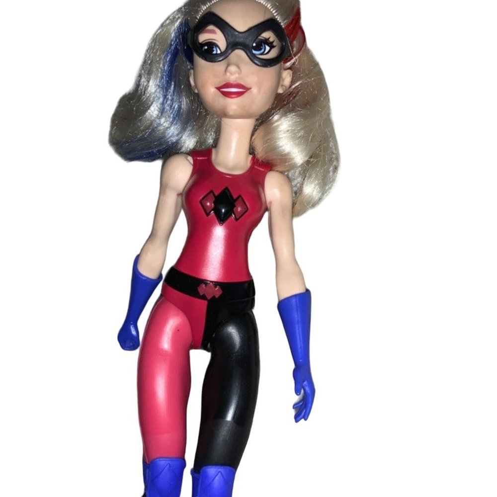 Harley Quinn DC Super Hero Girl  Villain Comics Doll